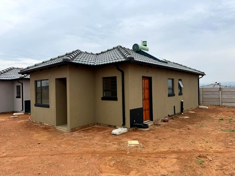 Budget Room in Dangamvura, Mutare — photo 2