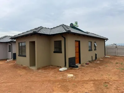 Budget Room in Dangamvura, Mutare thumbnail 3