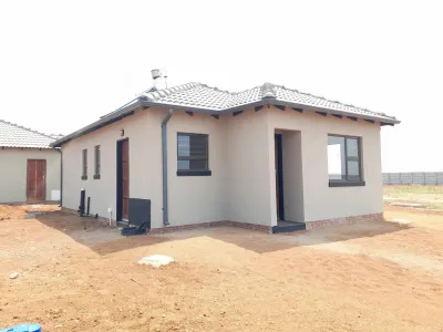 3-Bedroom House in Mucheke, Masvingo thumbnail 2