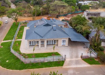 Premium 4-Bedroom Villa near Victoria Falls